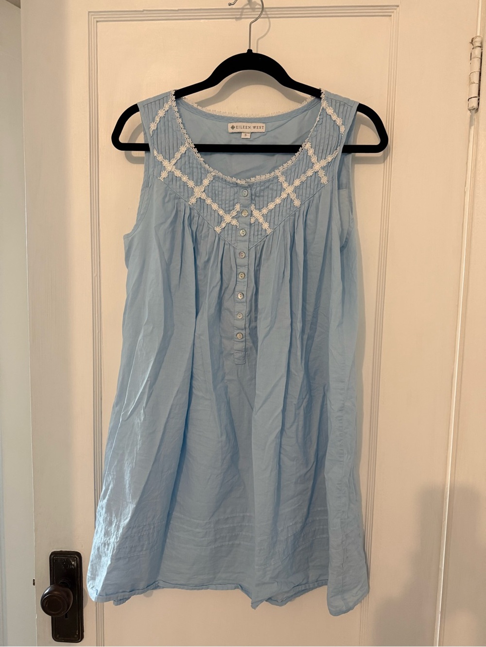 Eileen West nightgown, size S